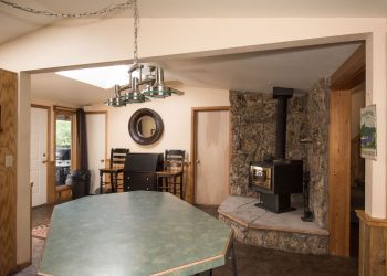 Three Bears Cabin 16 at RV Park Estes CO