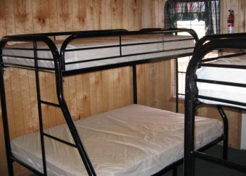 Comfort Cabin at RV Park Estes CO