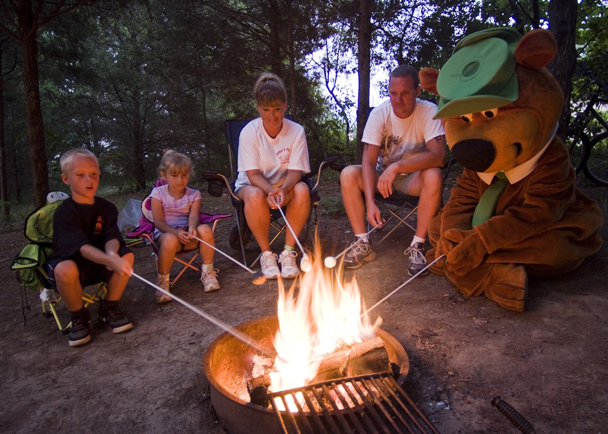 campfire family hi a at RV Park Estes CO